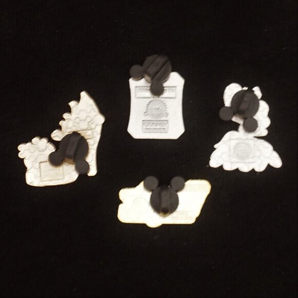 Disney Pin Trading 4 Pin Lot Featuring Tiana The Princess and the Frog (023) - Picture 3 of 3